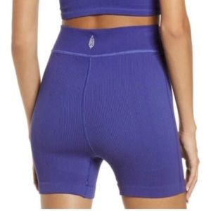 NWT! Free people movement free throw short. Size Xs. Outer space.